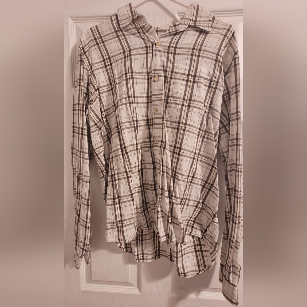 Hollister long sleeve shirt- Size Large